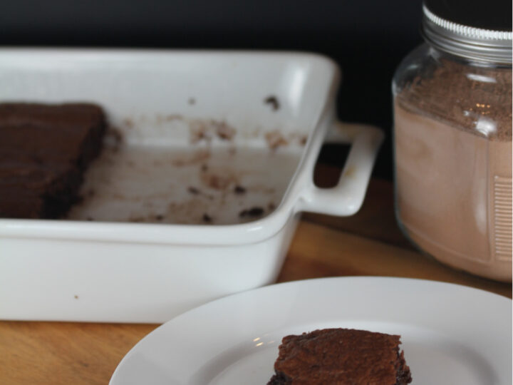 Can You Bake Brownies in a Glass Pan?